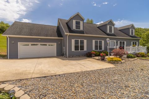 Photo of 123 Cortland Road, Bridgeport, WV 26330 (MLS # 10164606)