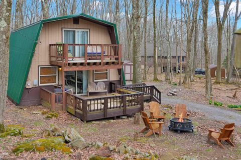 Photo of 158 Anemone Lane, Terra Alta, WV 26764 (MLS # 10164039)