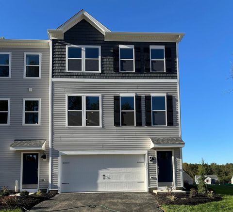 Photo of 717 Hardman Drive, Morgantown, WV 26501 (MLS # 10162170)
