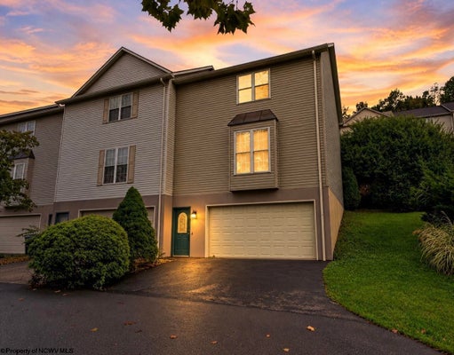 10 CLEAR SPRING DR, MORGANTOWN, WV 26508 - Image 12d25735f9b1a94d79ccba9fab004dc2/543997772