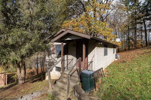 Photo of 1442 Stewartstown Road, Morgantown, WV 26508 (MLS # 10162921)