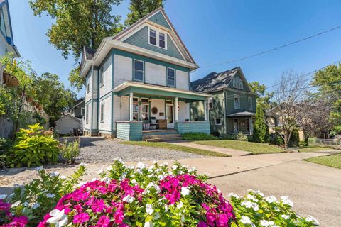 Photo of 416 Cedar Street, Morgantown, WV 26501 (MLS # 10161824)