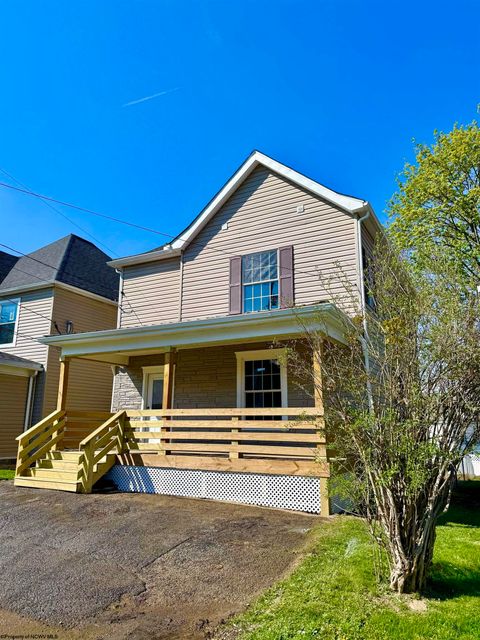 Photo of 516 Alta Vista Avenue, Fairmont, WV 26554 (MLS # 10164189)