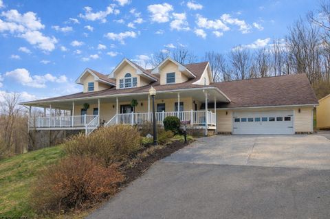 Photo of 79 Whispering Pine Lane, Bridgeport, WV 26330 (MLS # 10163931)