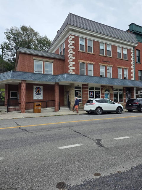 Photo for 172 East Avenue