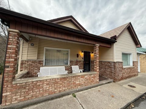 Photo of 242 Grand Street, Grafton, WV 26354 (MLS # 10162492)