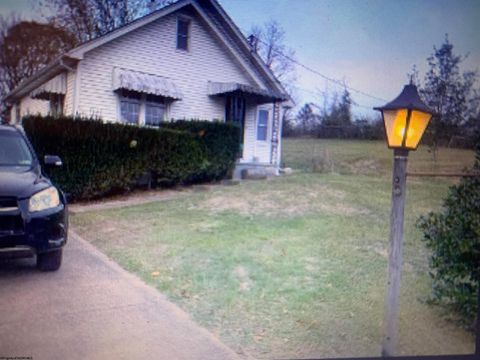 Photo of 4564 S calhoun Highway, Grantsville, WV 26147 (MLS # 10164297)