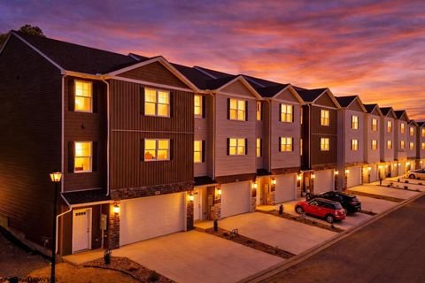 Photo of 276 Red Oak Lane, Morgantown, WV 26501 (MLS # 10158389)