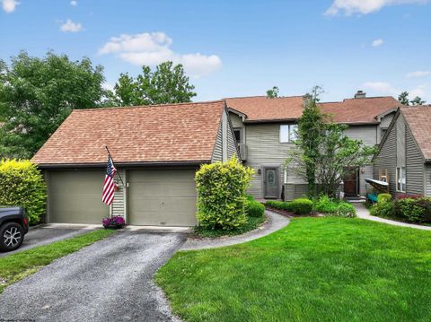 Photo of 1024 Greystone Circle, Morgantown, WV 26508 (MLS # 10161709)