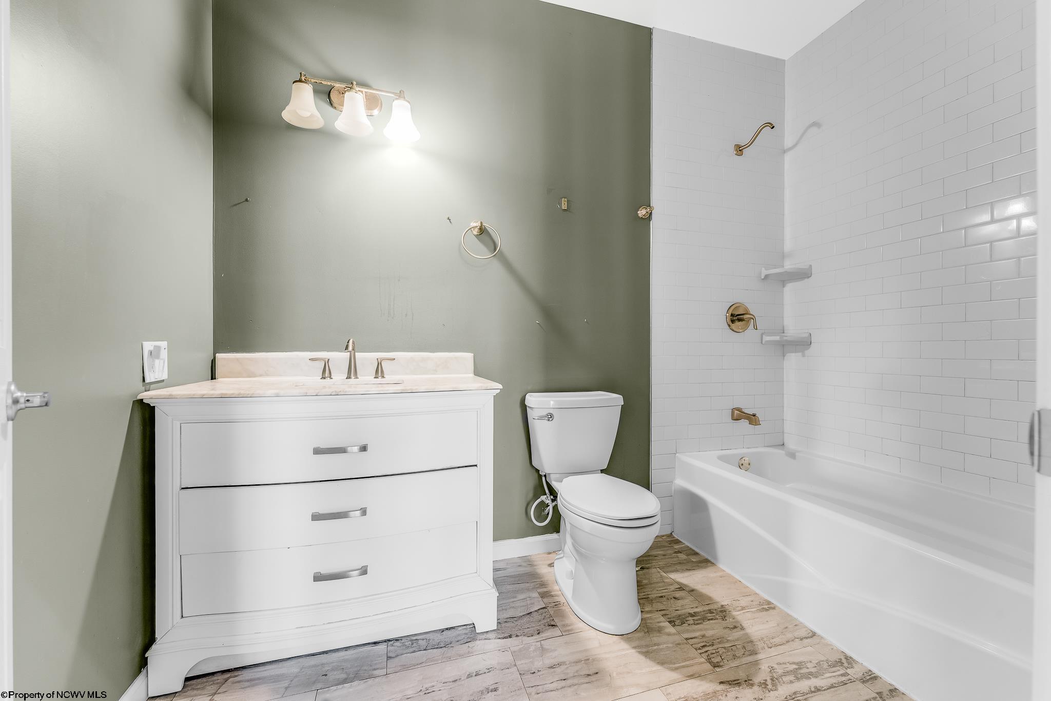 Gans, Pennsylvania 15439, United States, 4 Bedrooms Bedrooms, ,5 BathroomsBathrooms,Residential,Active,175776