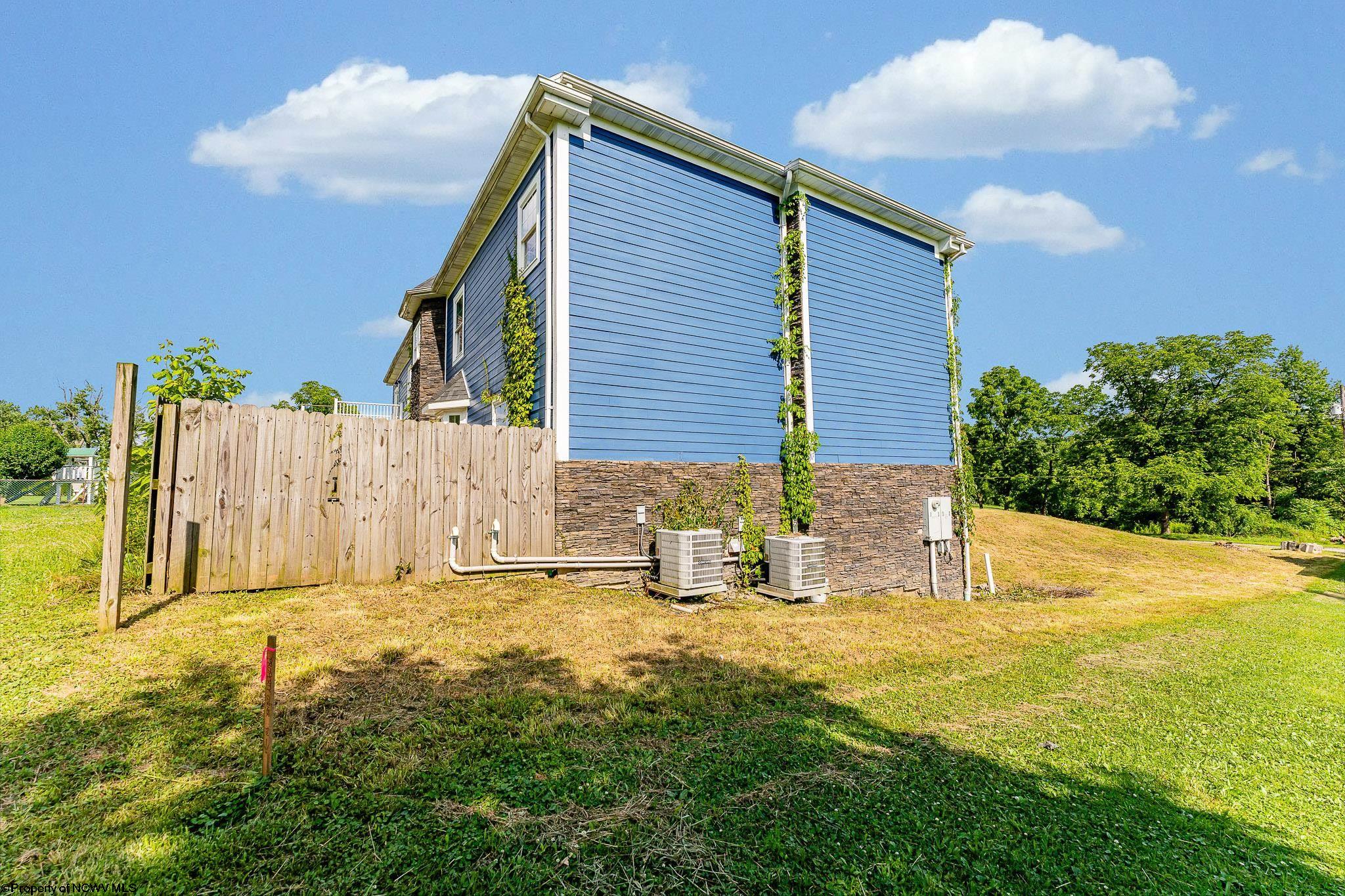 Gans, Pennsylvania 15439, United States, 4 Bedrooms Bedrooms, ,5 BathroomsBathrooms,Residential,Active,175776