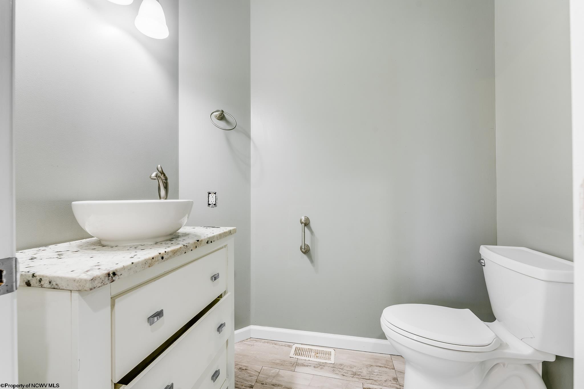 Gans, Pennsylvania 15439, United States, 4 Bedrooms Bedrooms, ,5 BathroomsBathrooms,Residential,Active,175776