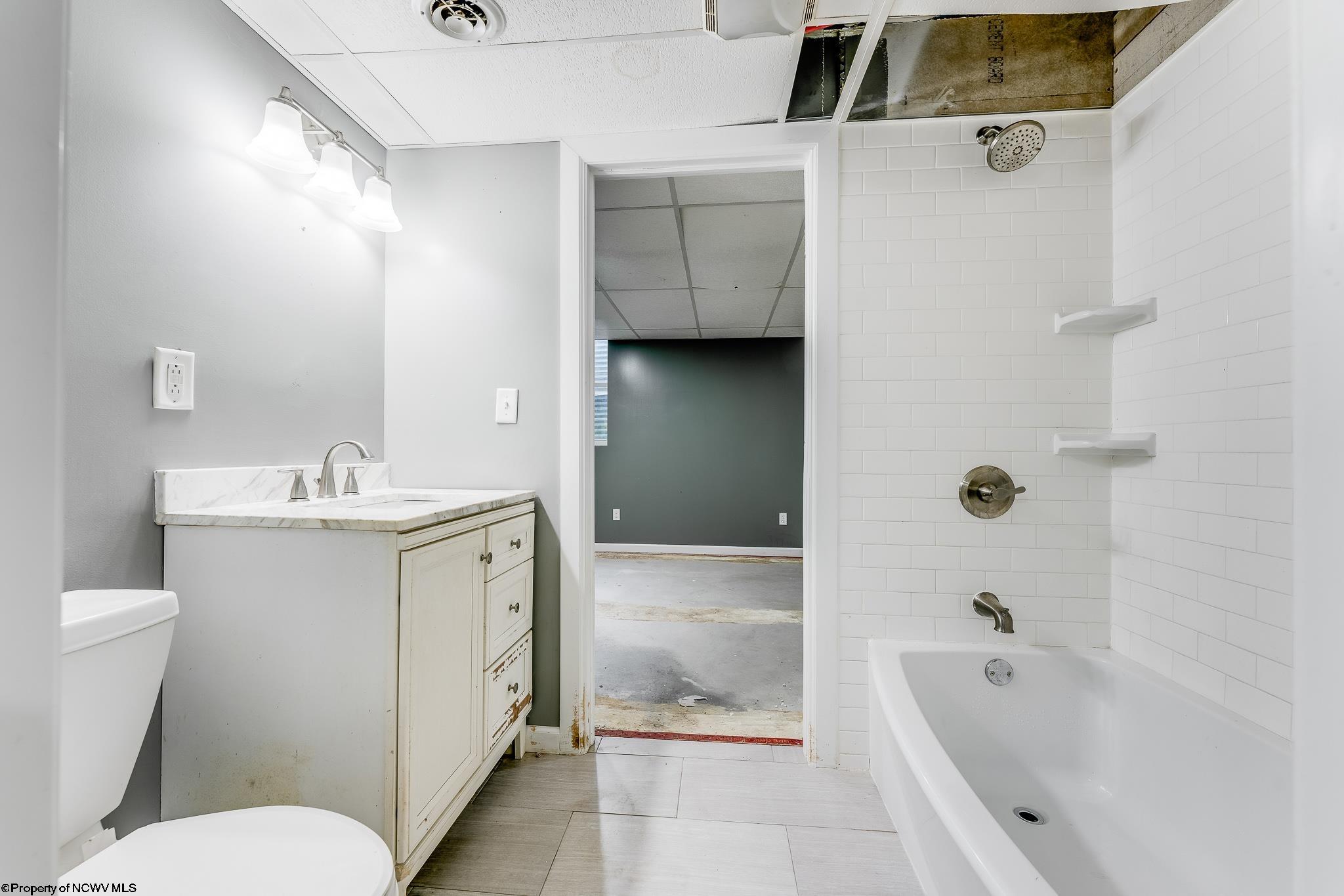 Gans, Pennsylvania 15439, United States, 4 Bedrooms Bedrooms, ,5 BathroomsBathrooms,Residential,Active,175776