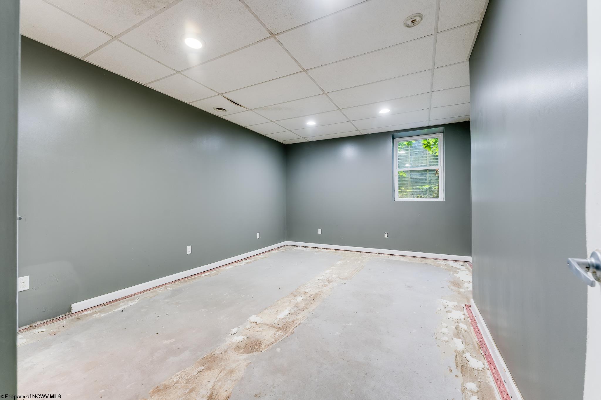 Gans, Pennsylvania 15439, United States, 4 Bedrooms Bedrooms, ,5 BathroomsBathrooms,Residential,Active,175776