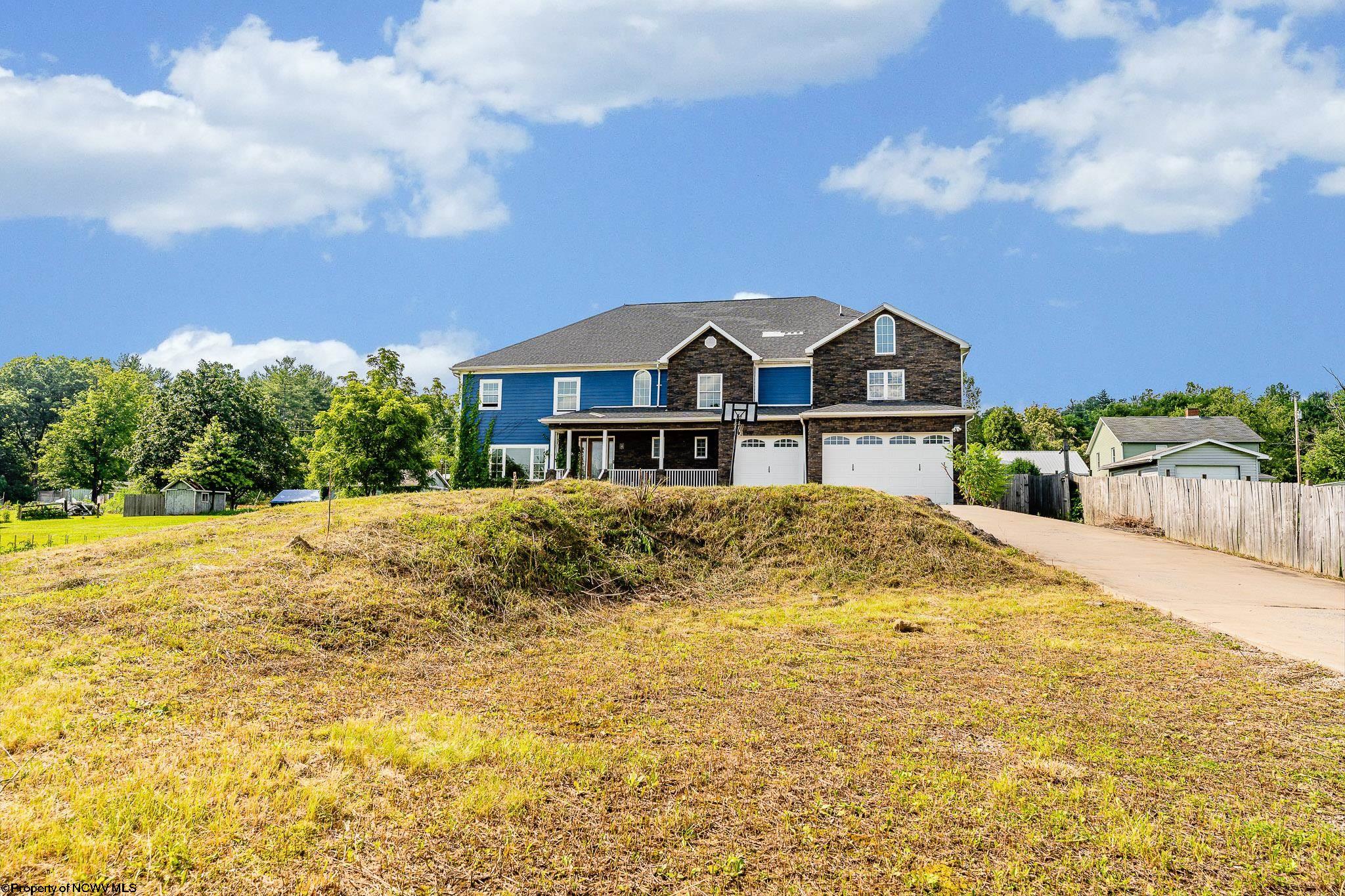 Gans, Pennsylvania 15439, United States, 4 Bedrooms Bedrooms, ,5 BathroomsBathrooms,Residential,Active,175776