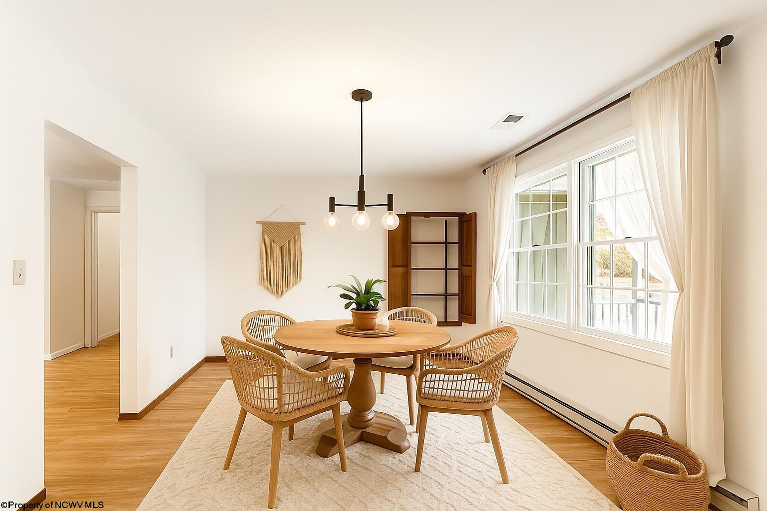 Fairmont, West Virginia 26554, United States, 4 Bedrooms Bedrooms, ,3 BathroomsBathrooms,Residential,Active,240761