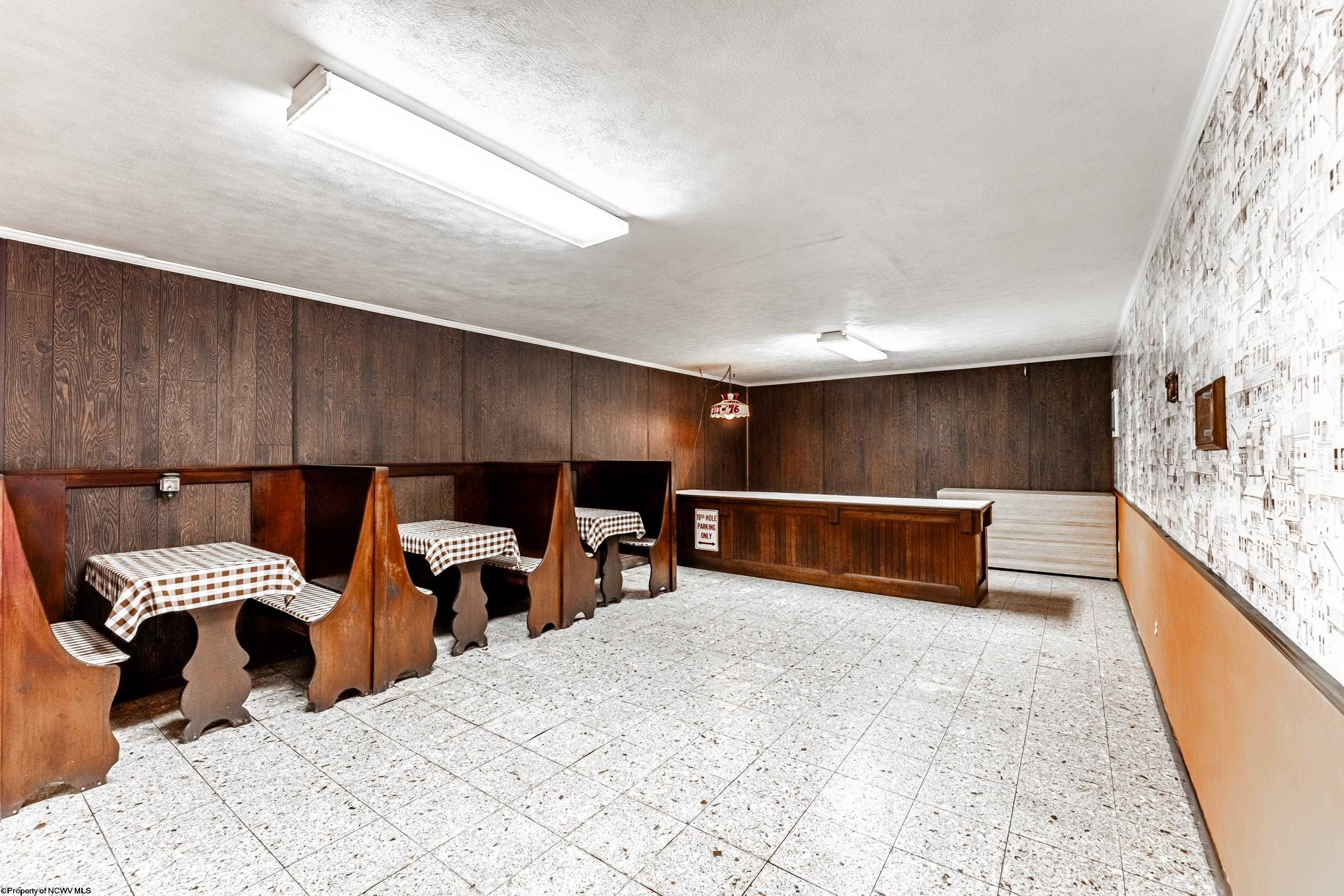 Fairmont, West Virginia 26554, United States, 4 Bedrooms Bedrooms, ,3 BathroomsBathrooms,Residential,Active,240761