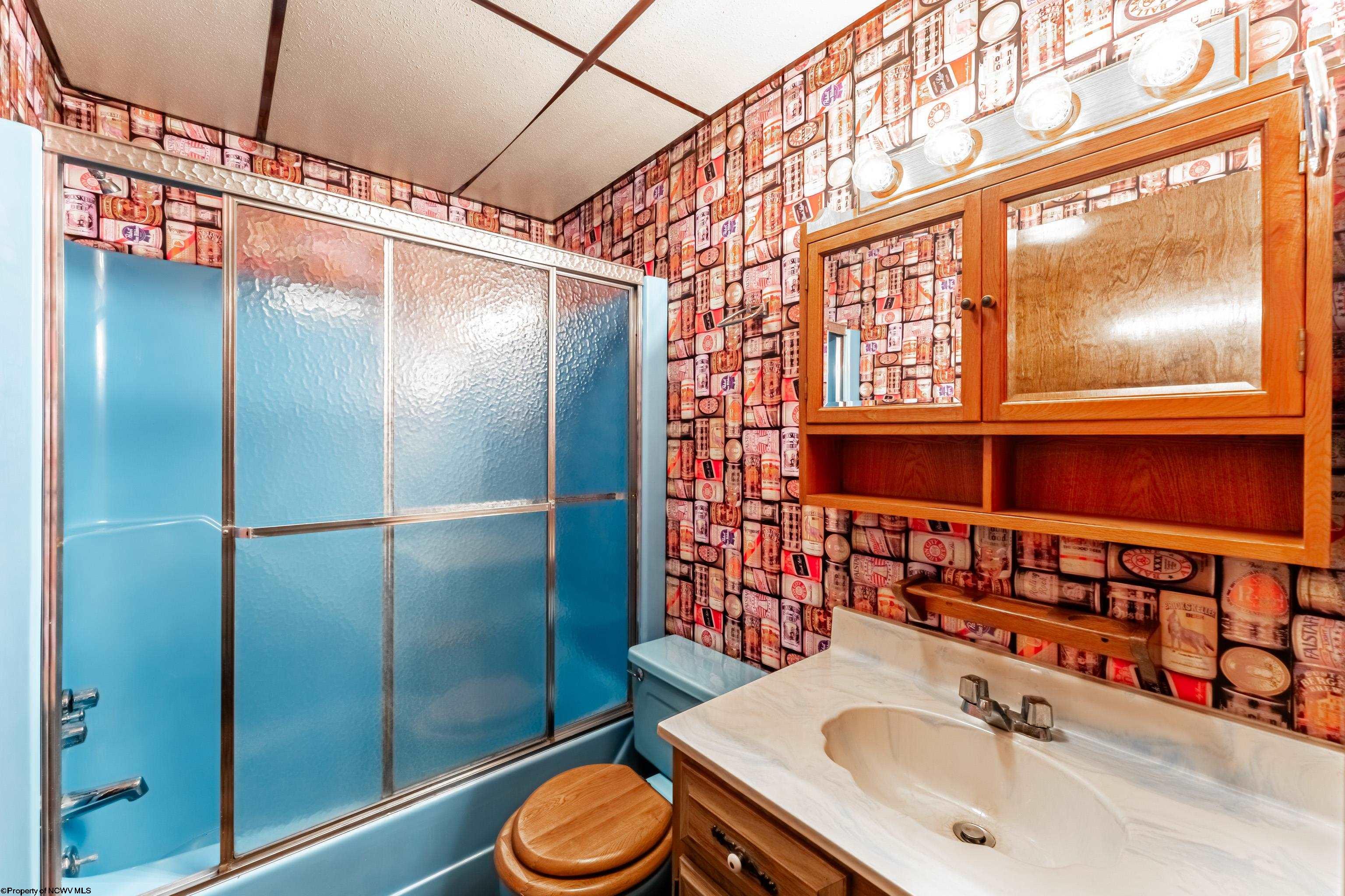 Fairmont, West Virginia 26554, United States, 4 Bedrooms Bedrooms, ,3 BathroomsBathrooms,Residential,Active,240761