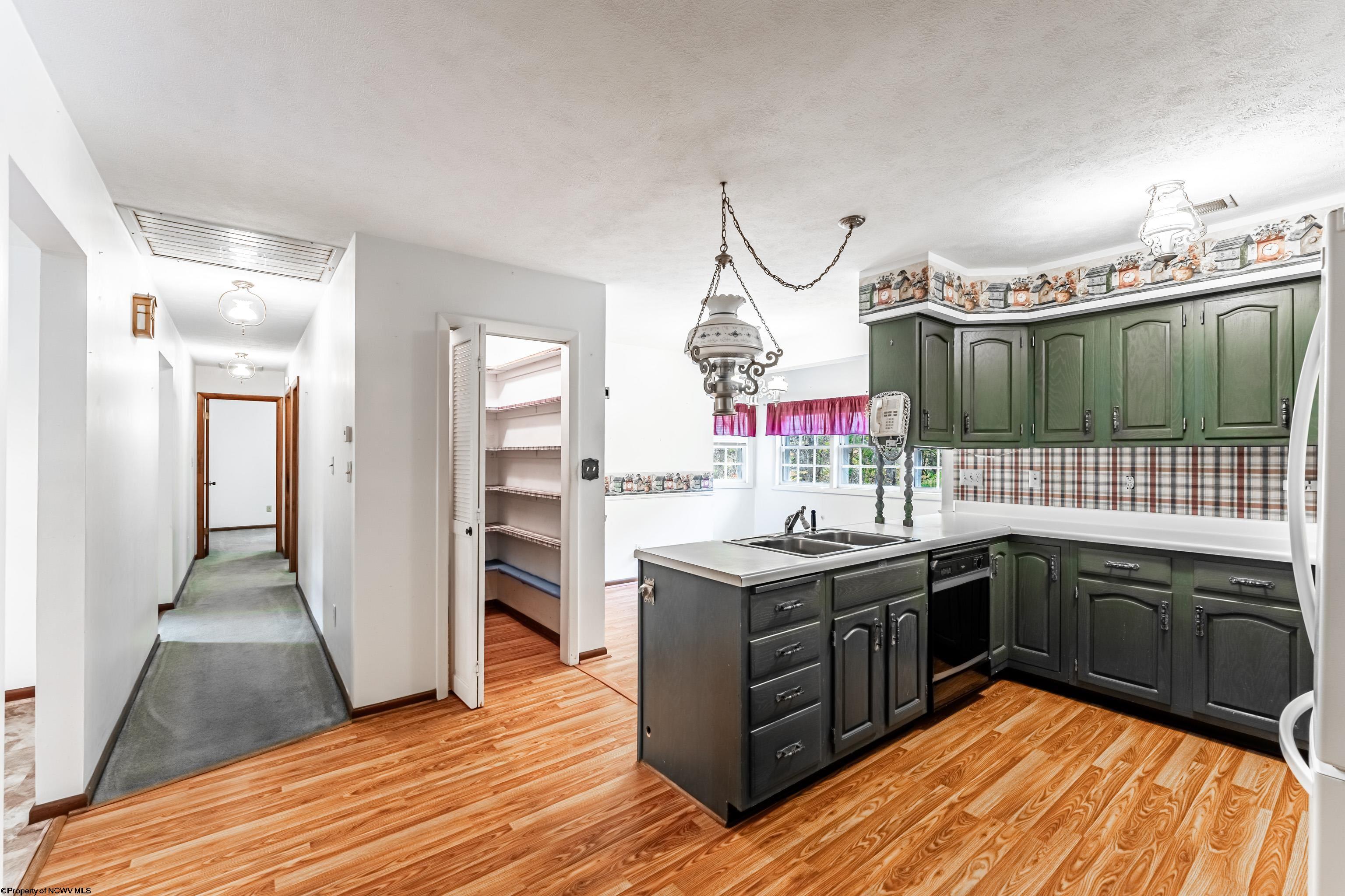 Fairmont, West Virginia 26554, United States, 4 Bedrooms Bedrooms, ,3 BathroomsBathrooms,Residential,Active,240761