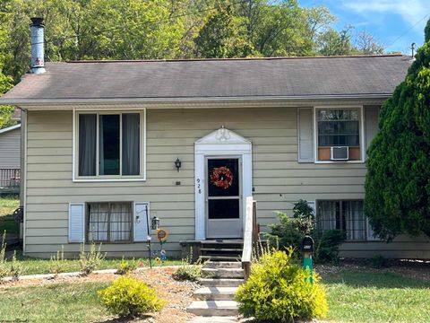 Photo of 928 N Main Avenue, Weston, WV 26452 (MLS # 10161573)