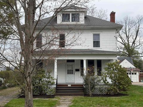 Photo of 310 Spring Avenue, Clarksburg, WV 26301 (MLS # 10163944)