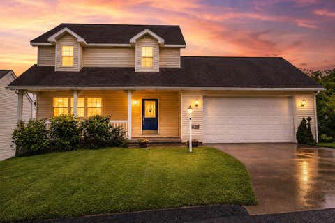 Photo of 428 Arabela Court, Morgantown, WV 26508 (MLS # 10165573)