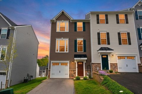 Photo of 61 Hewstone Court, Morgantown, WV 26501 (MLS # 10165006)