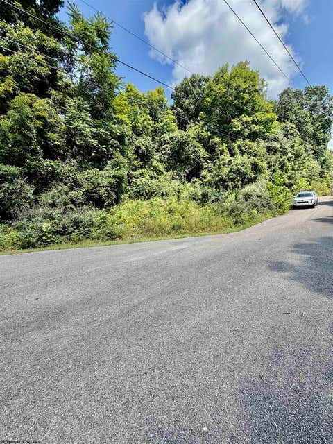 Photo of 212 Stoney Lane, Morgantown, WV 26508 (MLS # 10166340)