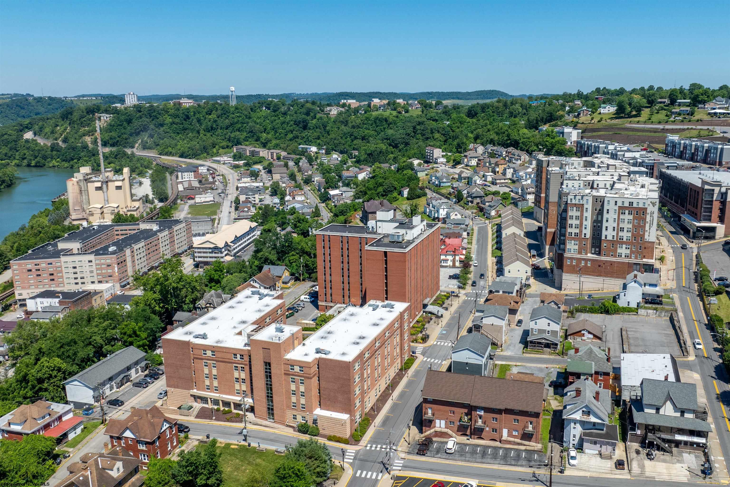 Morgantown, West Virginia 26505, United States, 18 Bedrooms Bedrooms, ,8 BathroomsBathrooms,Residential,Contingent,54580