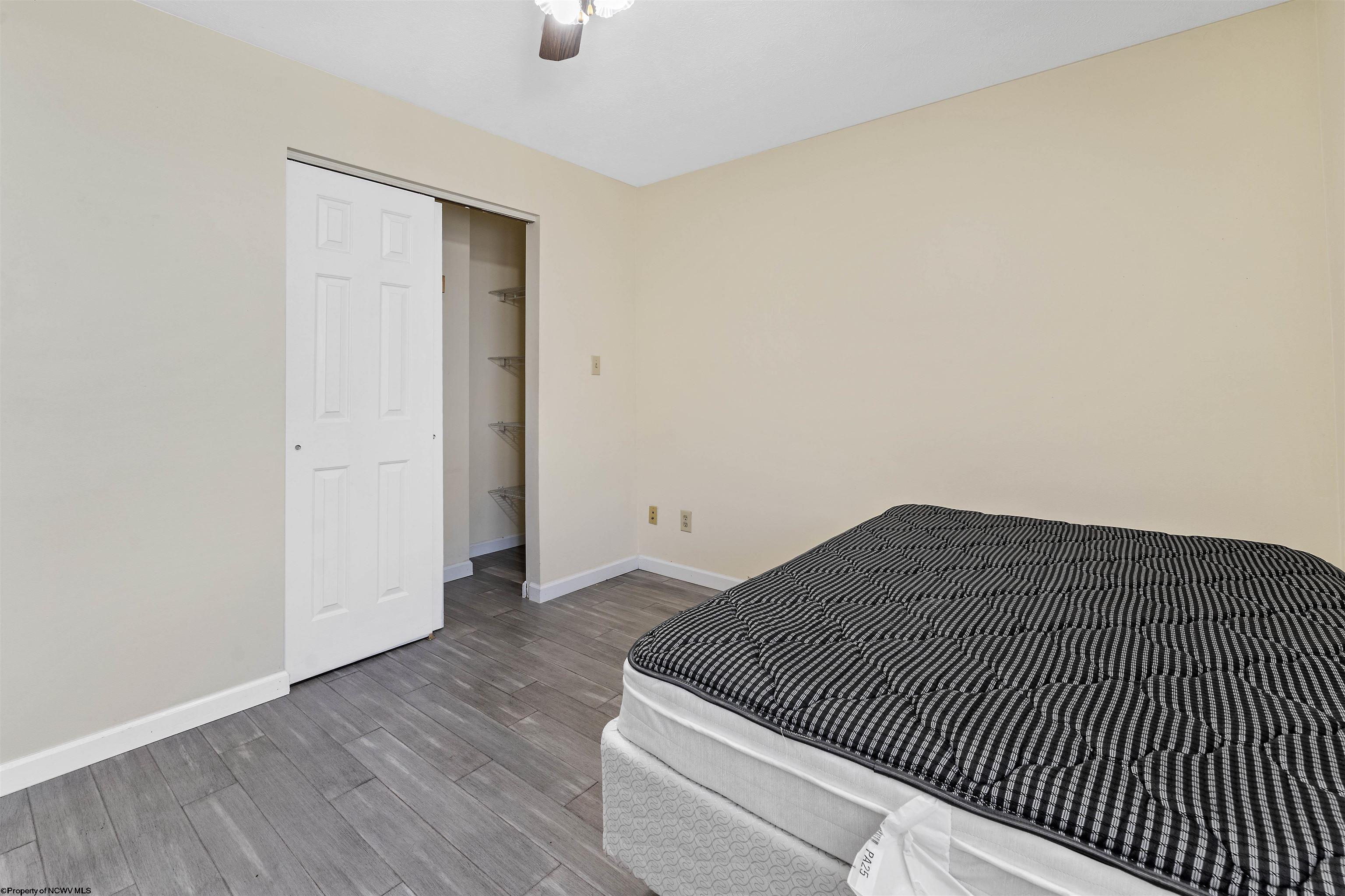 Morgantown, West Virginia 26505, United States, 18 Bedrooms Bedrooms, ,8 BathroomsBathrooms,Residential,Contingent,54580