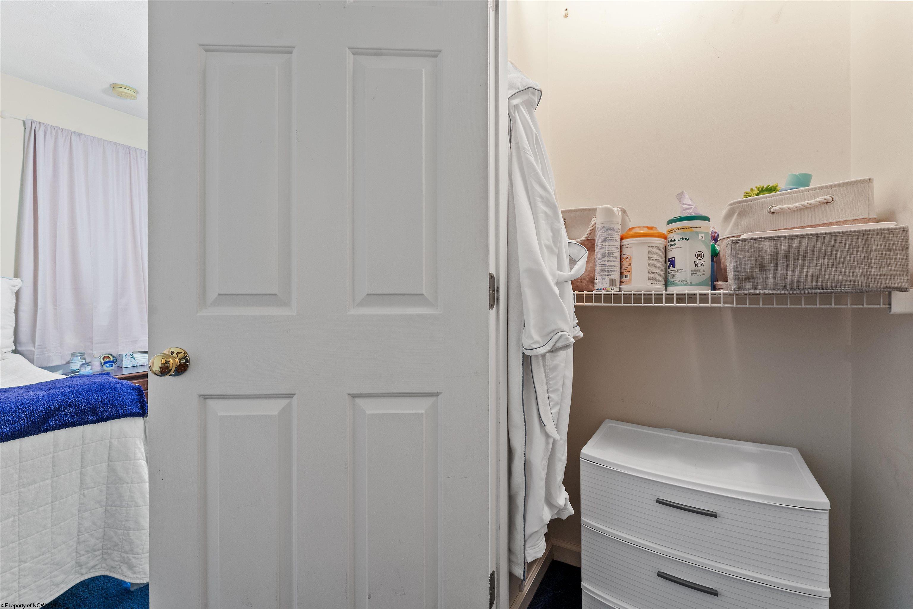 Morgantown, West Virginia 26505, United States, 18 Bedrooms Bedrooms, ,8 BathroomsBathrooms,Residential,Contingent,54580