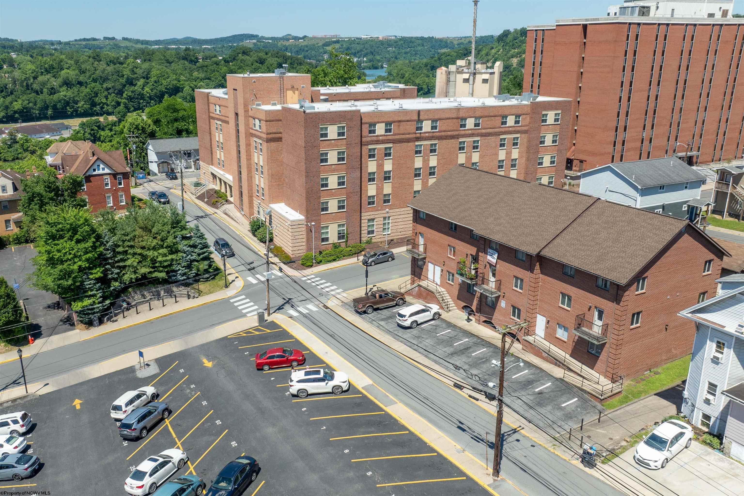 Morgantown, West Virginia 26505, United States, 18 Bedrooms Bedrooms, ,8 BathroomsBathrooms,Residential,Contingent,54580