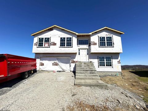 Photo of Lot 4 Martin's Perch Street, Fairmont, WV 26554 (MLS # 10163873)