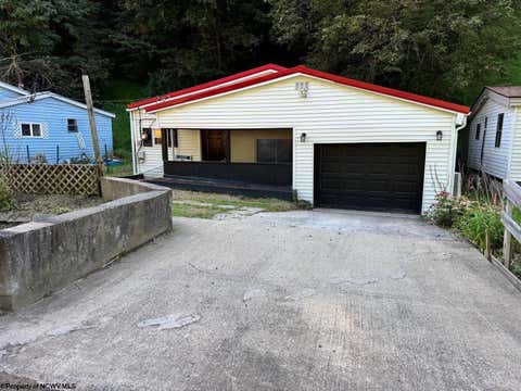 Photo of 139 Ramp Hollow Road, Pursglove, WV 26501 (MLS # 10166570)
