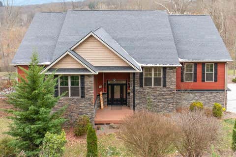 Photo for 115 Jewel Drive