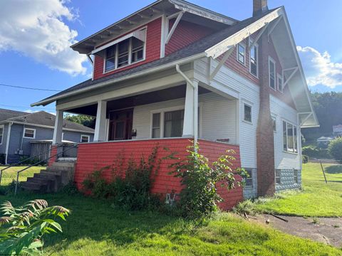 Photo of 235 Love Avenue, Grafton, WV 26354 (MLS # 10165559)
