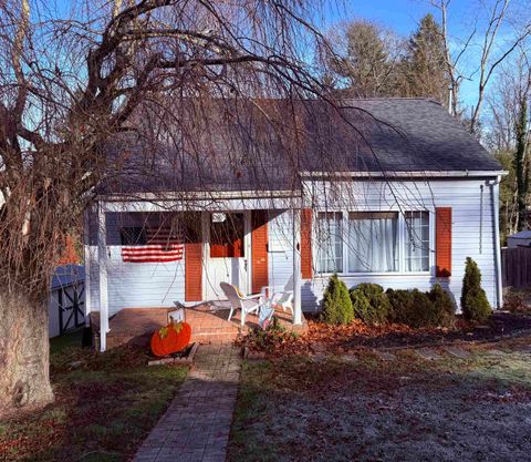 Photo of 1145 Avalon Road, Fairmont, WV 26554 (MLS # 10162592)