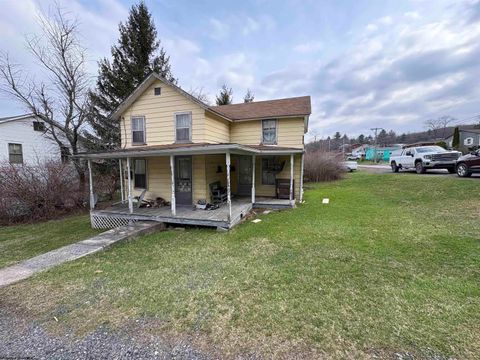 Photo of 183 3rd Street, Thomas, WV 26292 (MLS # 10164081)