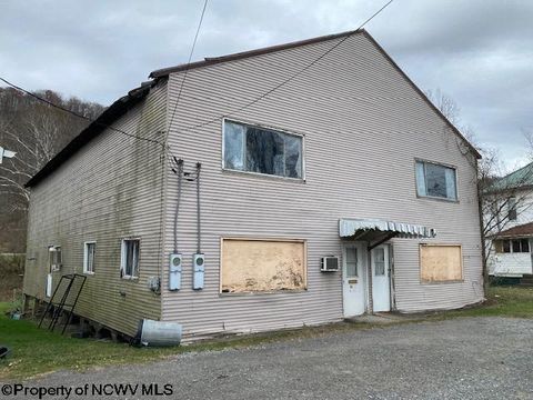 Photo of 1204 N River Avenue, Weston, WV 26452 (MLS # 10162494)