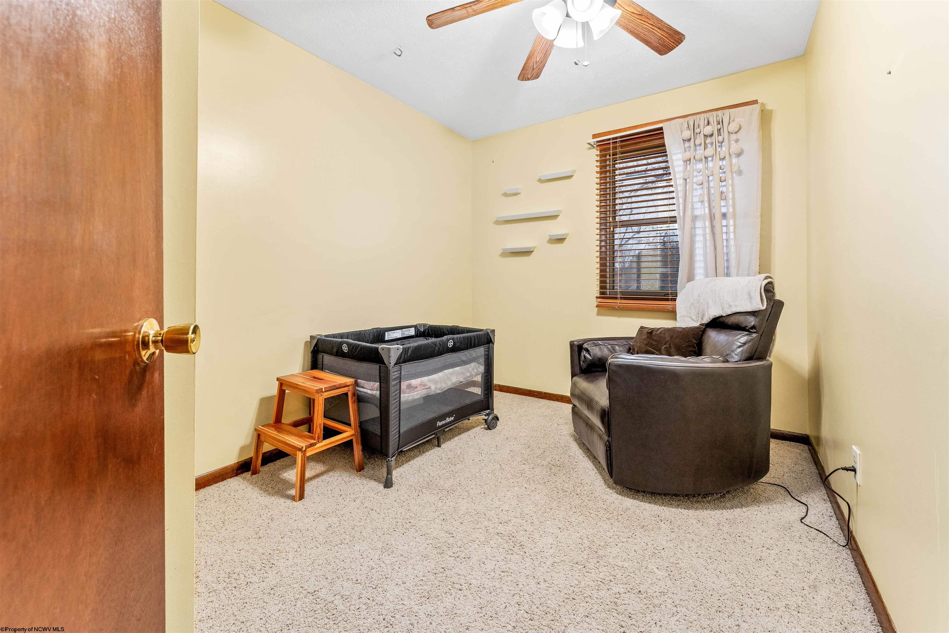 Morgantown, West Virginia 26505, United States, 3 Bedrooms Bedrooms, ,3 BathroomsBathrooms,Residential,Pending,68375