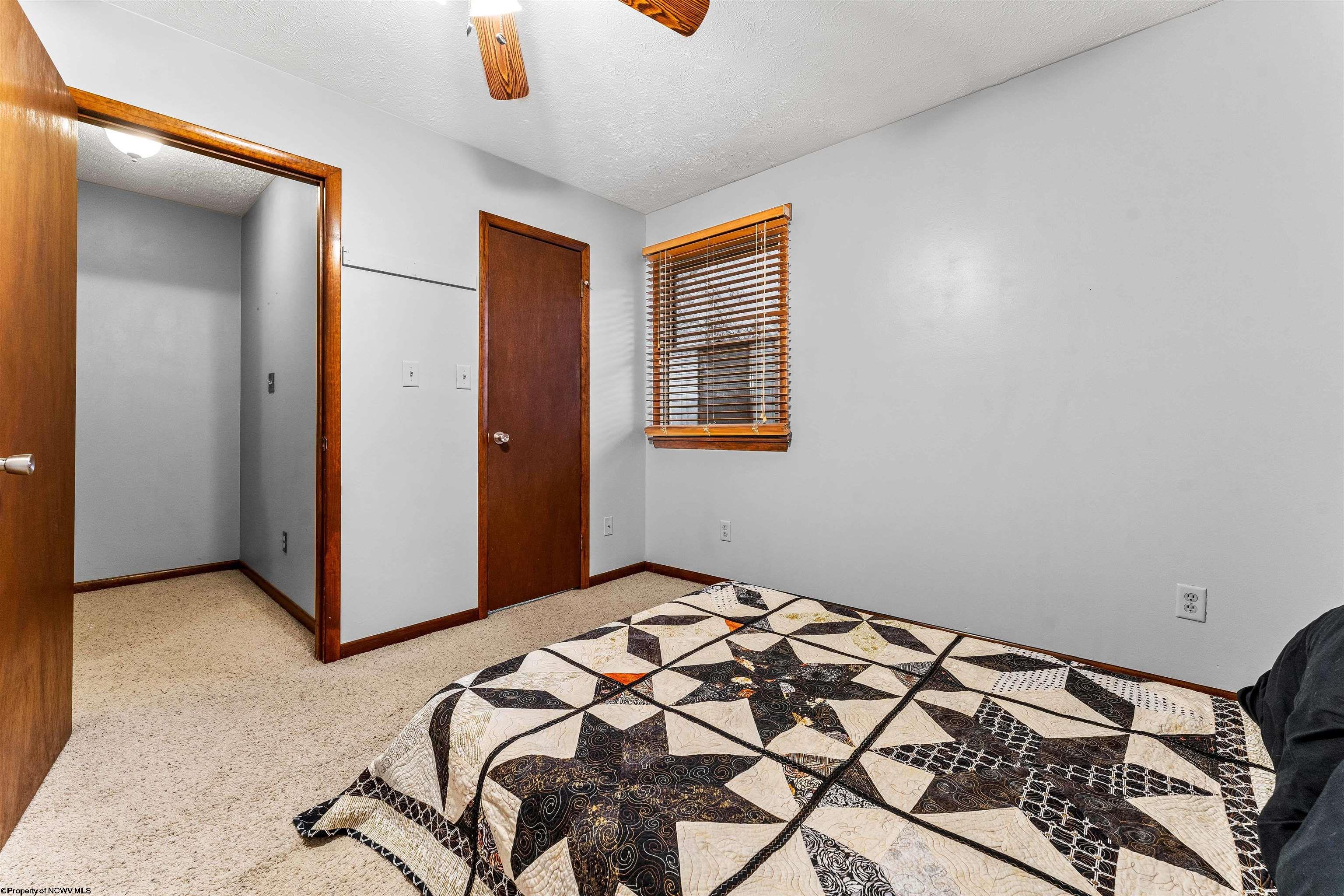 Morgantown, West Virginia 26505, United States, 3 Bedrooms Bedrooms, ,3 BathroomsBathrooms,Residential,Pending,68375