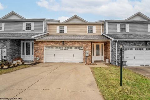 Photo of 12 Turnstone Drive, Morgantown, WV 26505 (MLS # 10163452)