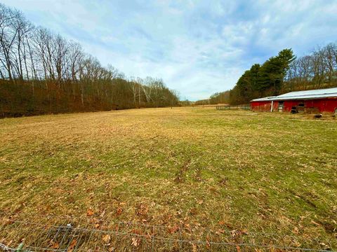 Photo of 407 Beech Hollow Road, Bridgeport, WV 20659 (MLS # 10163050)