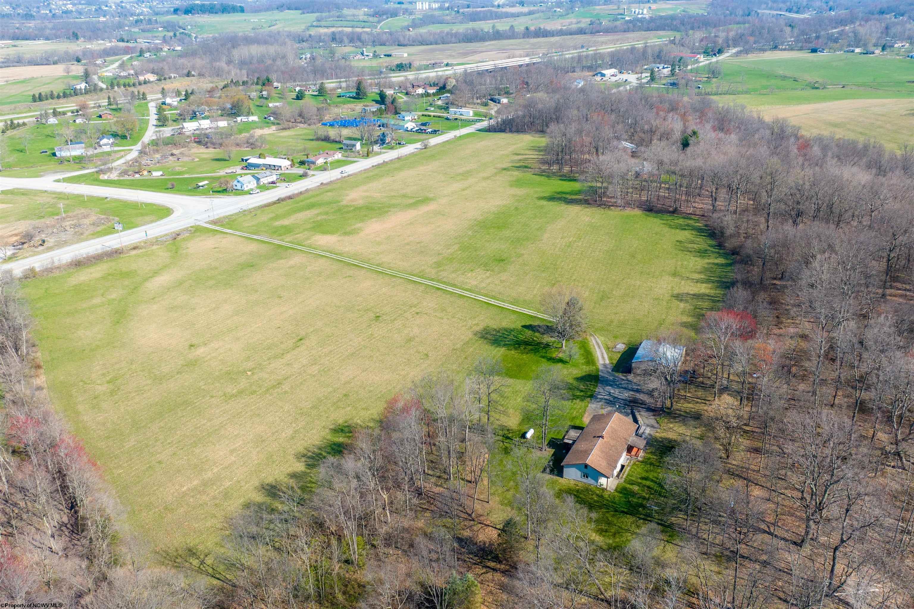 Smithfield, Pennsylvania 15478, United States, 3 Bedrooms Bedrooms, ,2 BathroomsBathrooms,Residential,Pending,61050
