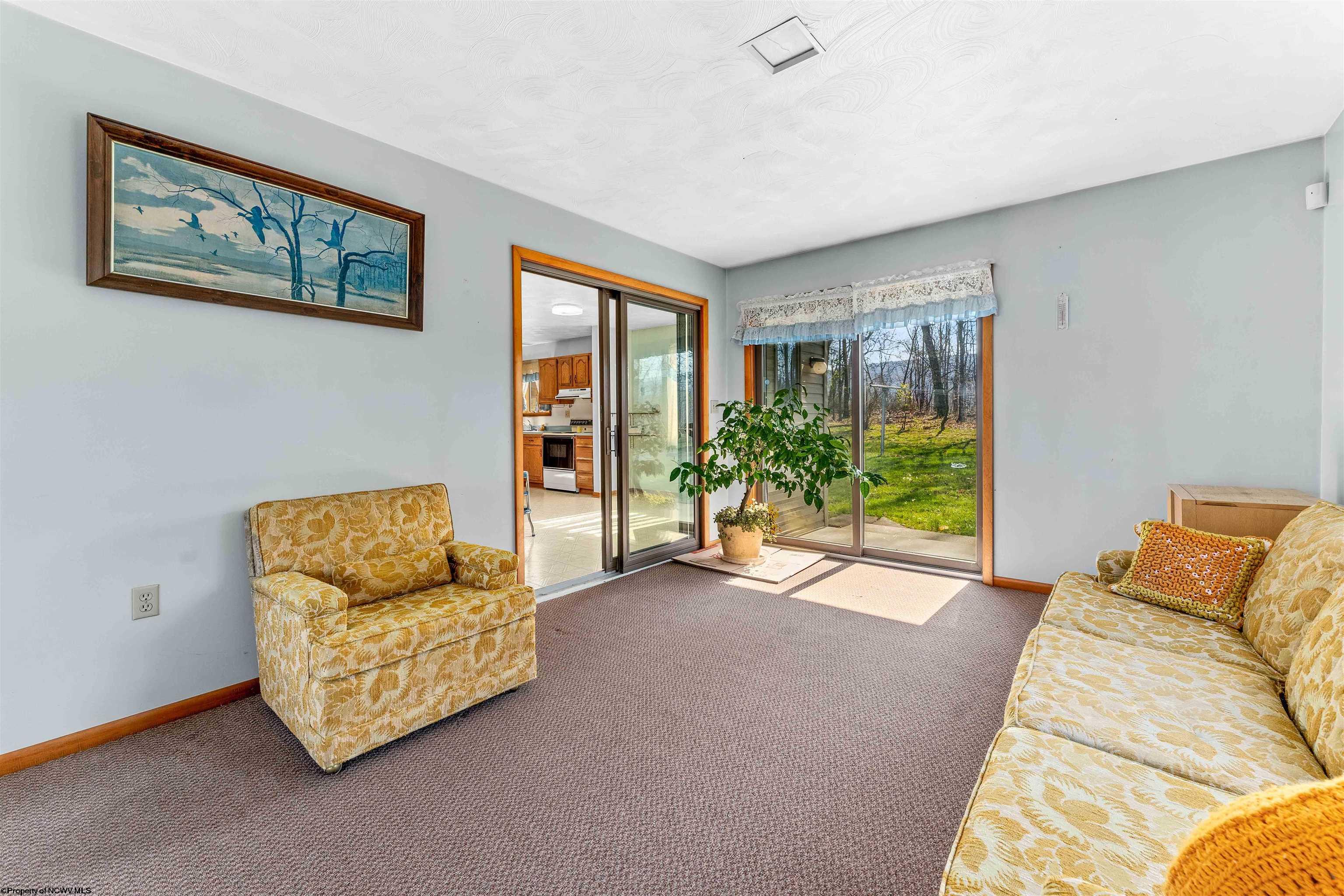 Smithfield, Pennsylvania 15478, United States, 3 Bedrooms Bedrooms, ,2 BathroomsBathrooms,Residential,Pending,61050