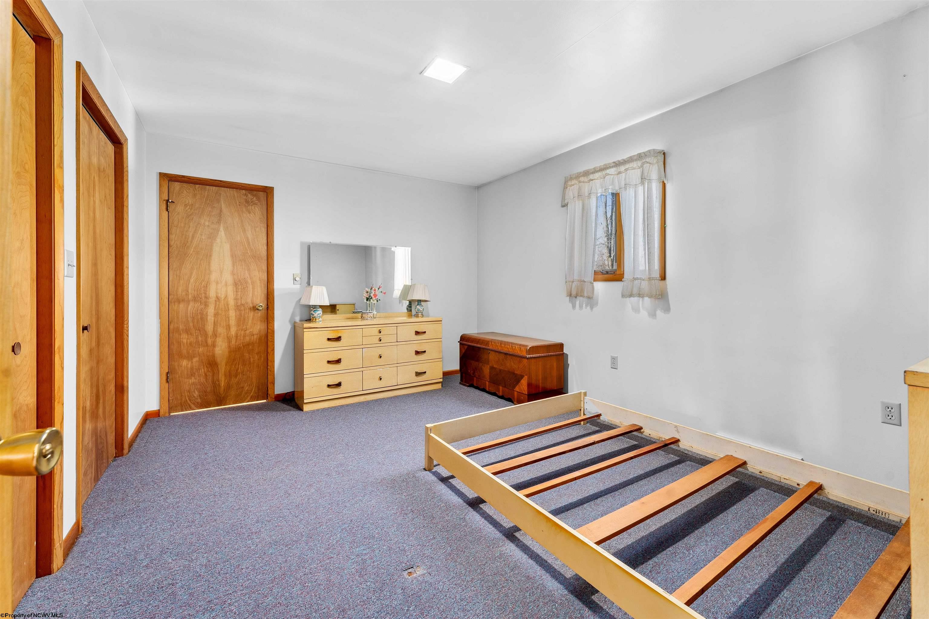 Smithfield, Pennsylvania 15478, United States, 3 Bedrooms Bedrooms, ,2 BathroomsBathrooms,Residential,Pending,61050