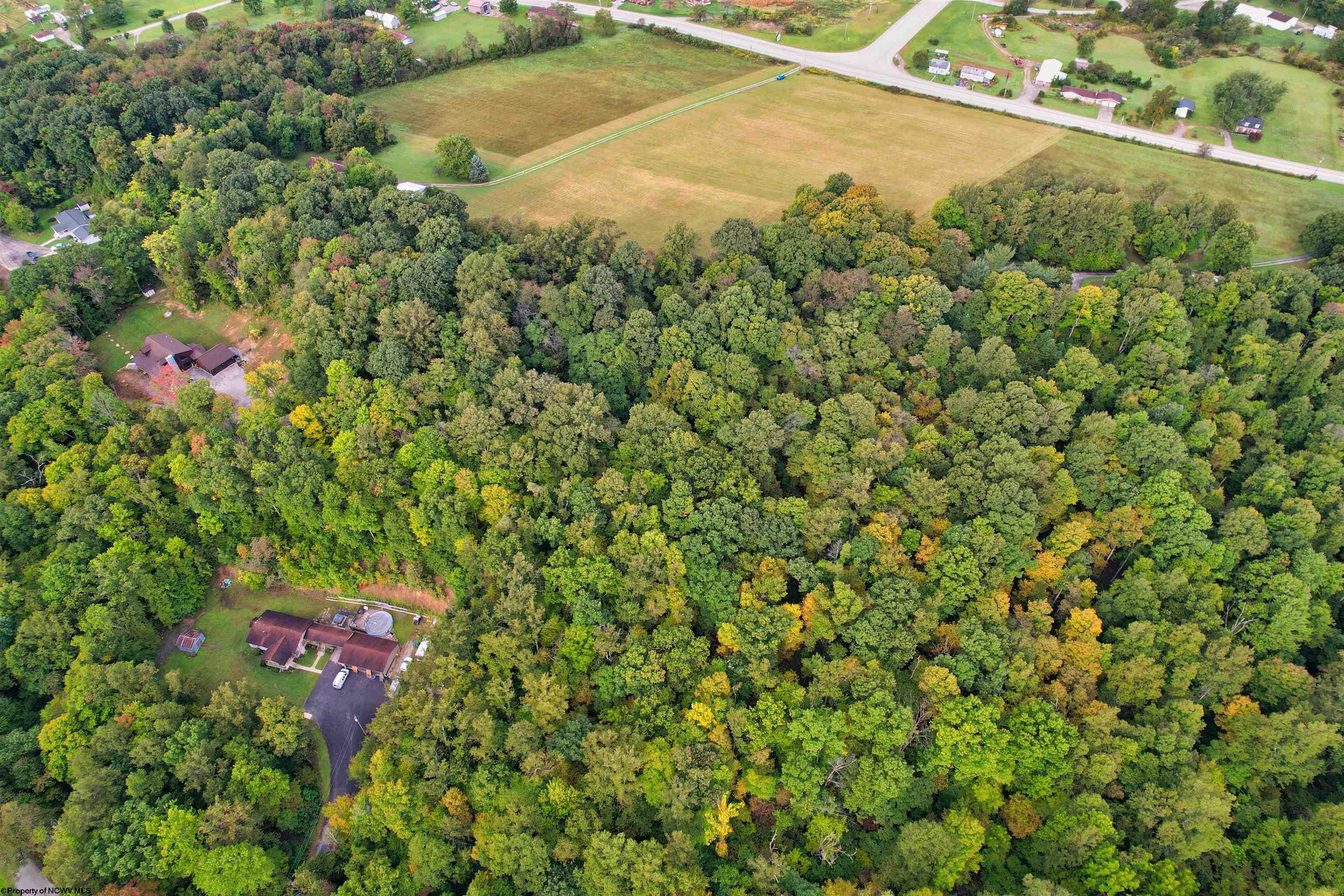 Smithfield, Pennsylvania 15478, United States, 3 Bedrooms Bedrooms, ,2 BathroomsBathrooms,Residential,Pending,61050