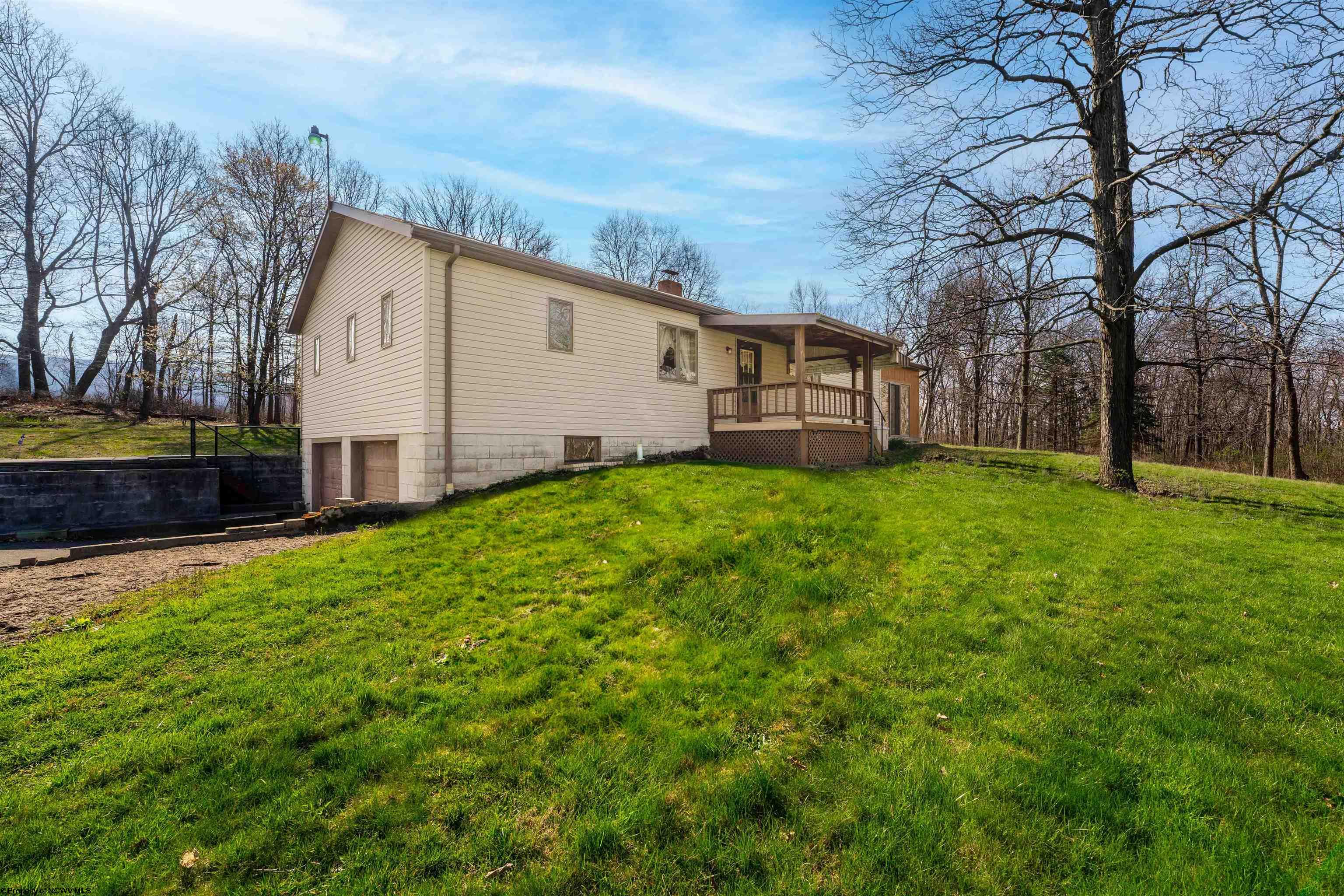 Smithfield, Pennsylvania 15478, United States, 3 Bedrooms Bedrooms, ,2 BathroomsBathrooms,Residential,Pending,61050 Smithfield, Pennsylvania 15478, United States, 3 Bedrooms Bedrooms, ,2 BathroomsBathrooms,Residential,Pending,61050