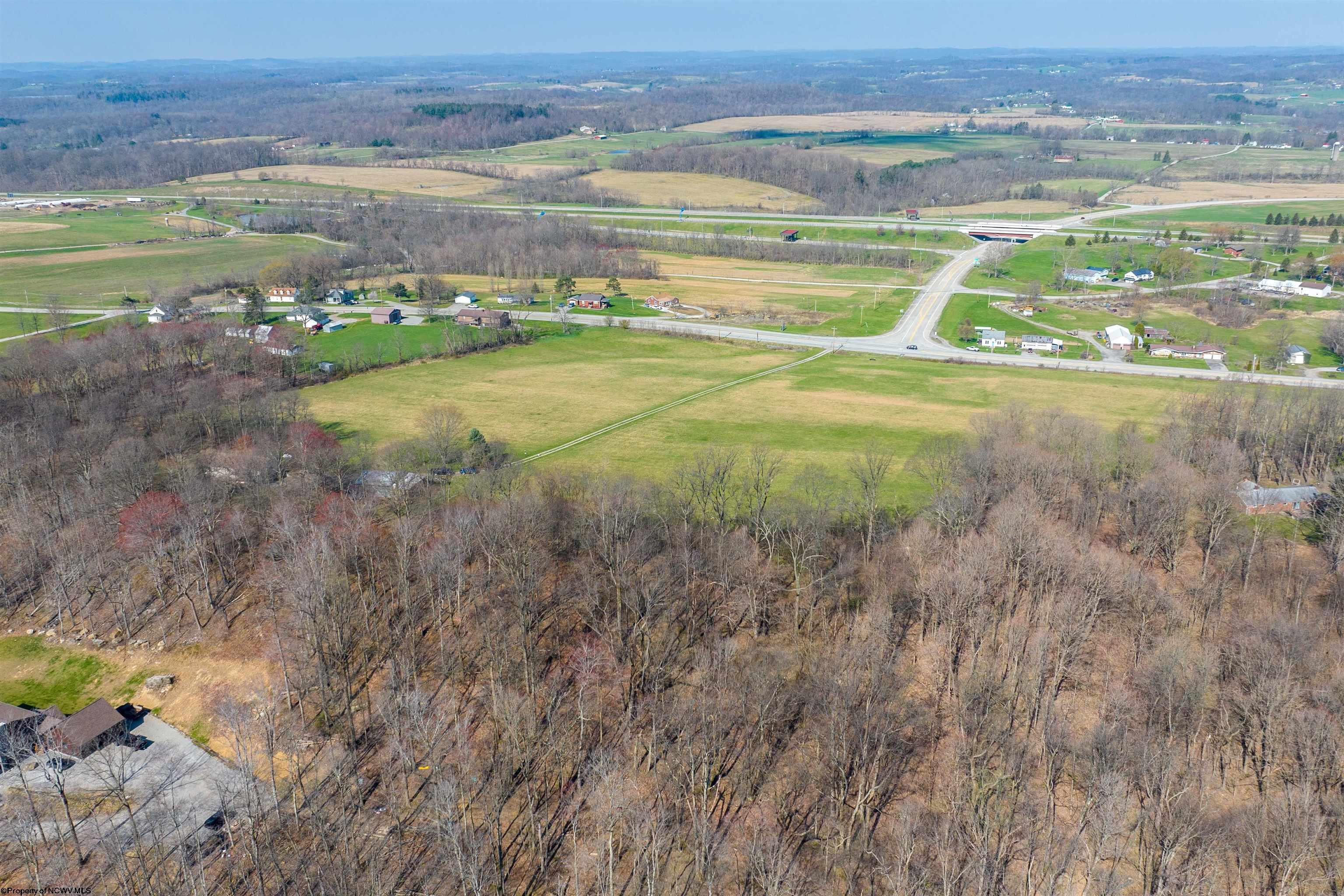 Smithfield, Pennsylvania 15478, United States, 3 Bedrooms Bedrooms, ,2 BathroomsBathrooms,Residential,Pending,61050