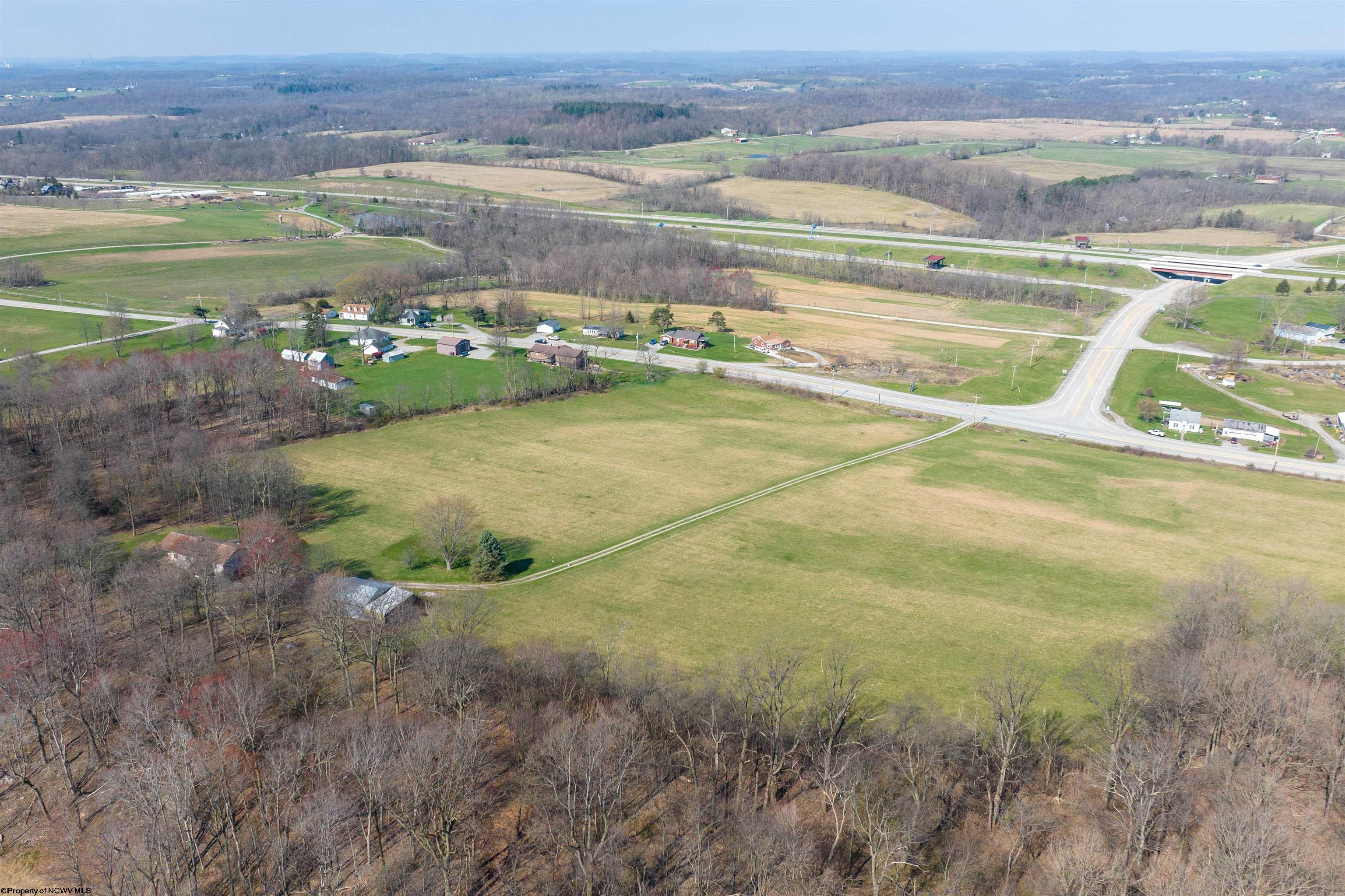 Smithfield, Pennsylvania 15478, United States, 3 Bedrooms Bedrooms, ,2 BathroomsBathrooms,Residential,Pending,61050